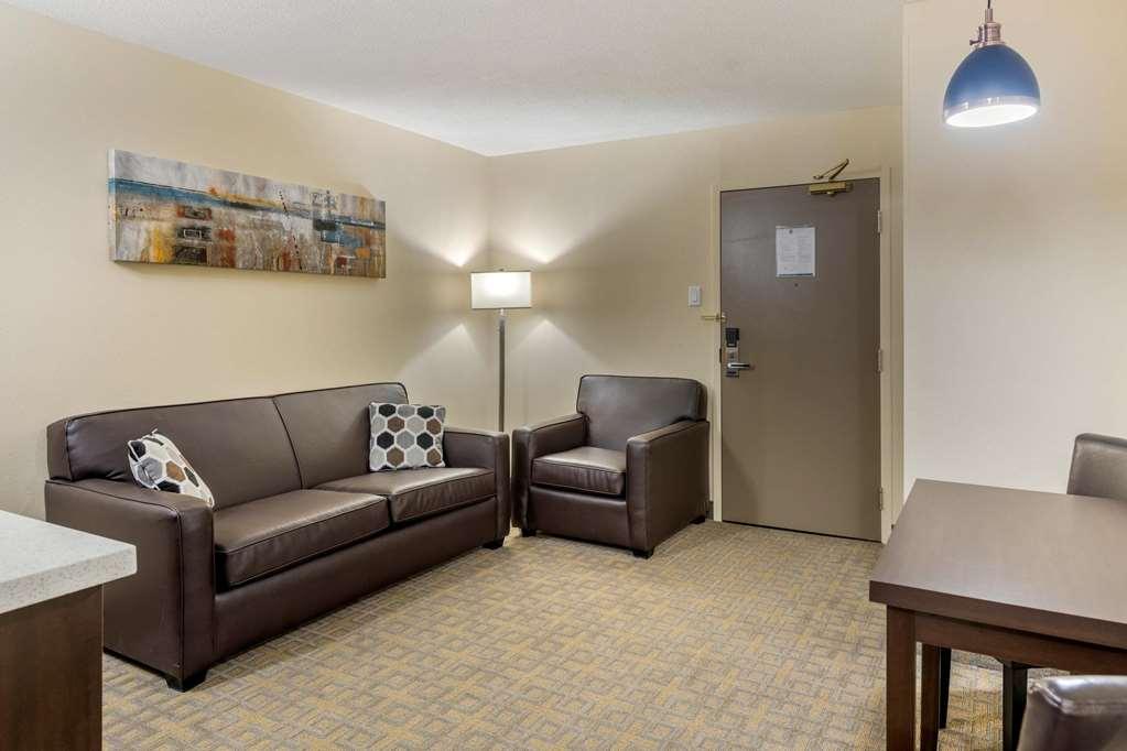 Quality Inn & Suites Bathurst Kamer foto
